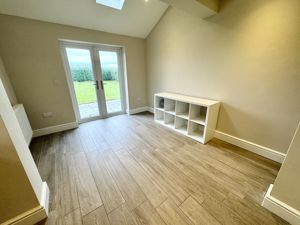 Open Plan Dining Kitchen- click for photo gallery